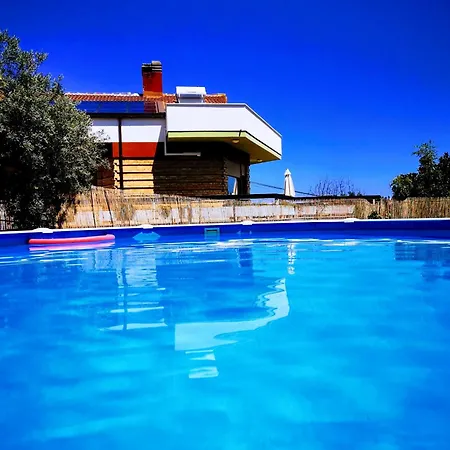 Casa Cavallaro Con Piscina Estiva, Parcheggio E Giardino Apartment Pescara